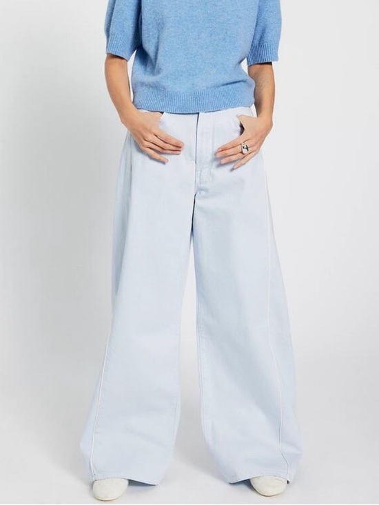 Mother Denim - Mother Superior Denim The Pipe-Dream Sneak Jeans in Hit The Hay